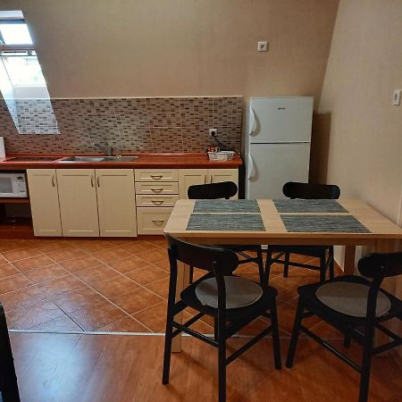Elkap-Lak Apartamento Hajdúszoboszló Exterior foto