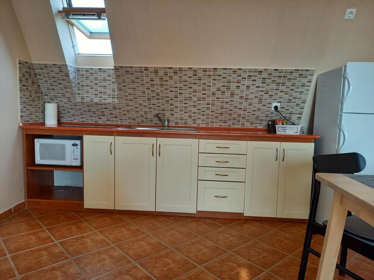 Elkap-Lak Apartamento Hajdúszoboszló Exterior foto